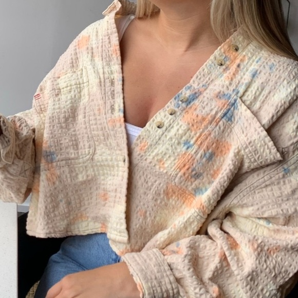 Colorful button up - Picture 2 of 2